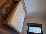 Bed + lattenbodem + 2 matrassen, Huis en Inrichting, Slaapkamer | Matrassen en Bedbodems, Ophalen, Gebruikt, 140 cm, Twijfelaar
