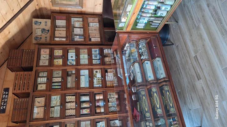 FFR (filature filateries reunies alost)GEZOCHT, Verzamelen, Overige Verzamelen, Zo goed als nieuw, Ophalen of Verzenden