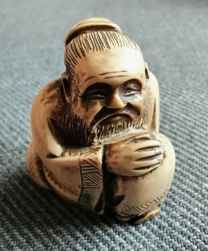 Japanse Netsuke, Antiek en Kunst, Kunst | Niet-Westerse kunst, Ophalen of Verzenden