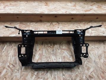 VOORFRONT Audi Q3 (F3B) (01-2018/-) (83A805594J) beschikbaar voor biedingen