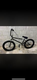 BMX CULT, Fietsen en Brommers, Ophalen, Zo goed als nieuw