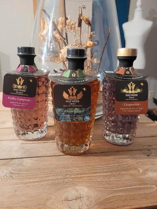 Holy Water luxe set van 3 spirits, Huis en Inrichting, Barren, Nieuw, Ophalen of Verzenden