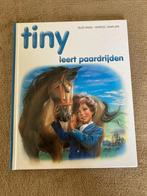 Boek: Tiny leert paardrijden. Gijs Haag en Marcel Marlier, Livres, Livres pour enfants | Jeunesse | Moins de 10 ans, Comme neuf