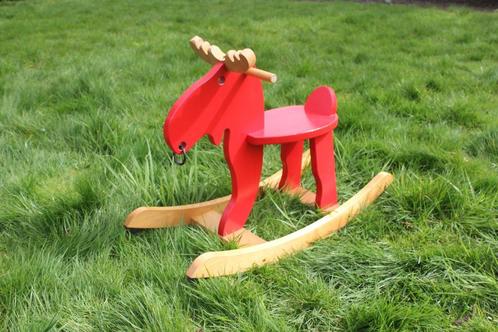 Ikea eland rendier - rood - hout, Enfants & Bébés, Jouets | Jouets a bascule, Utilisé, Enlèvement