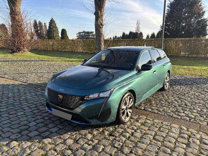 Peugeot 308 SW Allure 1.2l 130pk, Autos, Peugeot, Particulier, ABS, Caméra de recul, Phares directionnels, Airbags, Air conditionné