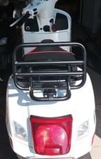 Bagagerek Vespa GTS300 / 250 / 125 matzwart, Nieuw