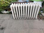 Oude gietijzeren radiator te koop wegens verbouwingen., Ophalen, Gebruikt, Radiator