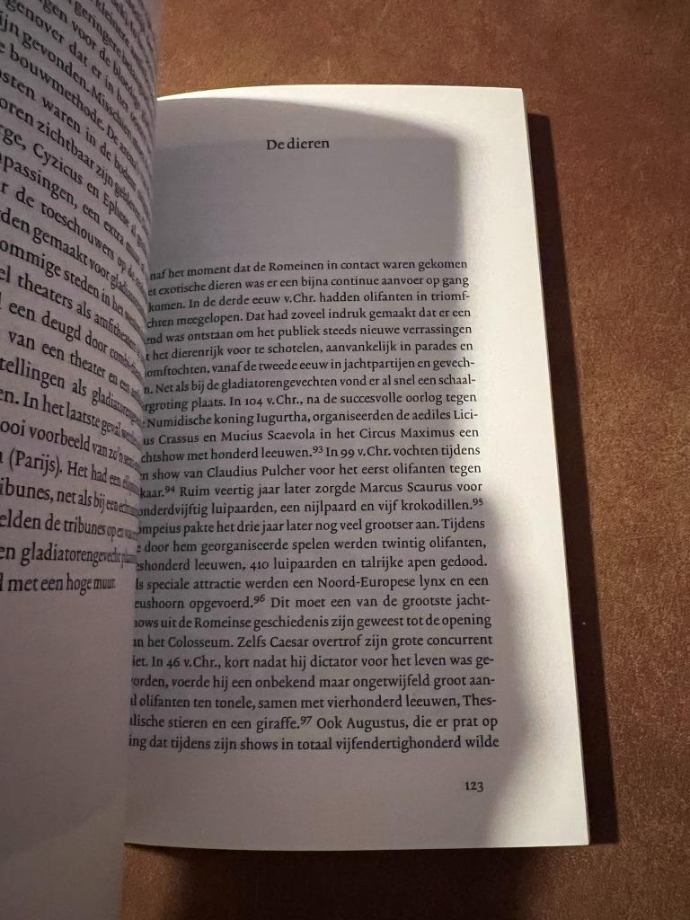 Gladiatoren, volksvermaak in het colosseum - Fik Meijer, Ophalen of Verzenden, Gelezen, Maatschappij en Samenleving, Fik Meijer