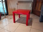 Table Ikea Lack rouge 55x55 cm ht 45 cm bon état, Ophalen, Gebruikt