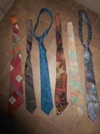 Vintage dassen / 24 stuks voor 5 €., Diversen, Rommelmarktspullen, Ophalen of Verzenden, Zo goed als nieuw