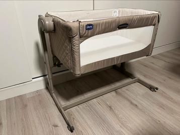CHICCO Co-Sleeper Wieg + Matras + Matrasbeschermer AEROSLEEP beschikbaar voor biedingen
