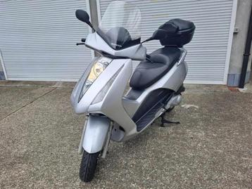 Honda pantheon 125i in goede staat  beschikbaar voor biedingen