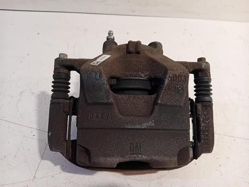 REMKLAUW LINKS VOOR Opel Mokka / Mokka X (01-2012/12-2019), Auto-onderdelen, Remmen en Aandrijving, Opel, Gebruikt
