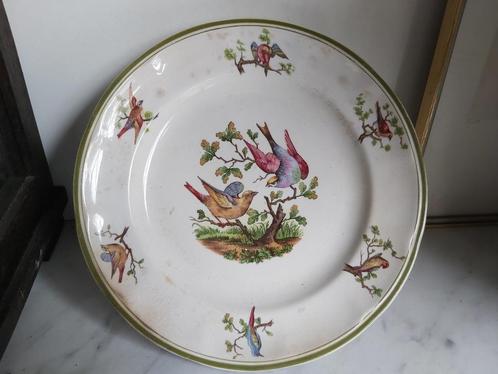 Prachtig beboterde lage schaal op voet vogels Soc. Cer. Maes, Antiek en Kunst, Antiek | Schalen, Ophalen of Verzenden