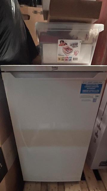 Beko diepvries tafelmodel zo goed als nieuw, Elektronische apparatuur, Vriezers en Diepvrieskisten, Ophalen