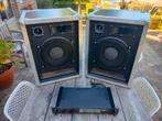 Mooie luidsprekerset met versterker in nette staat., Ophalen, Gebruikt, Front, Rear of Stereo speakers, Overige merken
