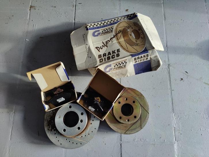 Set geventileerde en geperforeerde remschijven BMW 3 serie, Auto-onderdelen, Remmen en Aandrijving, BMW, Nieuw, Ophalen of Verzenden