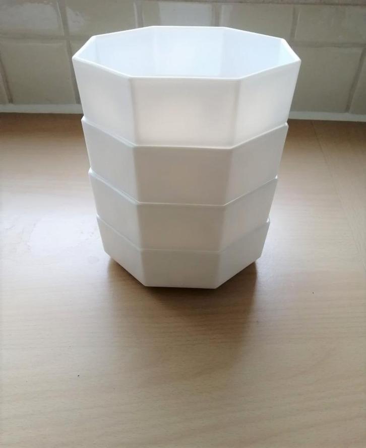 4 Vintage Arcopal Octime Witte Kommen + 3 Schalen, Huis en Inrichting, Keuken | Servies, Nieuw, Kom(men), Effen, Overige materialen