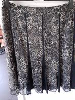MAYERLINE Voile zwarte rok met print Maat: (B) 50 Prijs: € 4, Vêtements | Femmes, Grandes tailles, Mayerline, Enlèvement ou Envoi