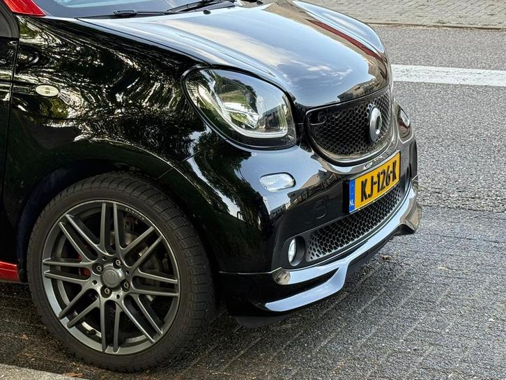 Smart  forfour turbo 90 PK BRABUS pano-navi-led, Auto's, Smart, Particulier, ForFour, ABS, Airbags, Airconditioning, Alarm, Android Auto