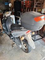 Feit van Keeway 50, Fietsen en Brommers, Brommers | Oldtimers, Ophalen