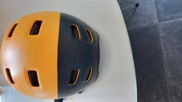 Fietshelm 48-52cm goede staat  beschikbaar voor biedingen