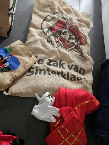 Verkleedkledij Sinterklaas, Enlèvement, Comme neuf