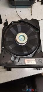 Harman Kardon Subwoofer Bas links F30 F31 F32 65139210151, Gebruikt, Ophalen of Verzenden, BMW, BMW