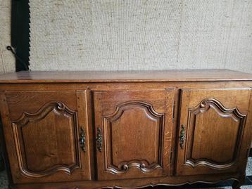 kast dressoir beschikbaar voor biedingen