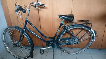 Damesfiets mét hangslot beschikbaar voor biedingen