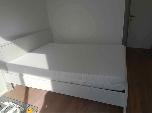Prachtig wit houten bed 140/200 LeenBakker compleet nieuw, Huis en Inrichting, Slaapkamer | Bedden, Zo goed als nieuw, Ophalen