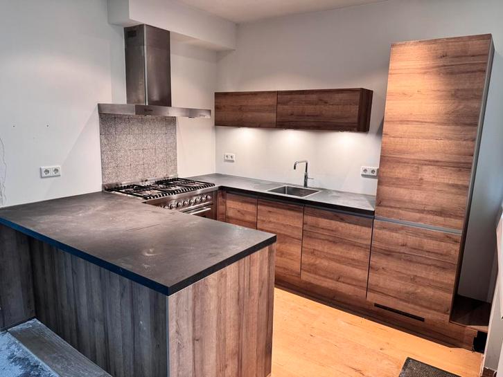 Volledig uitgeruste keuken, Huis en Inrichting, Keuken | Complete keukens, Zo goed als nieuw, Ophalen