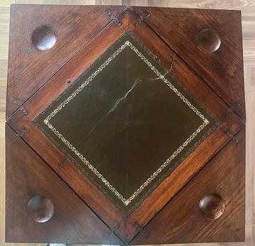 Antieke, met leer ingelegde kaarttafel. Met enveloppebladen., Antiek en Kunst, Ophalen of Verzenden