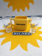 Glazen Ricard logo jaren 50 en nieuw geel stenen kannetje, Verre à eau, Enlèvement ou Envoi, Neuf