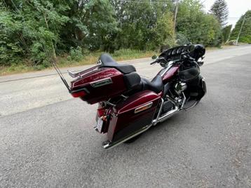 Harley Davidson-motorfiets, 2 cilinders, 1690 cc, Particulier, Meer dan 35 kW