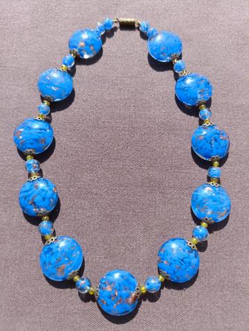 Magnifique collier ras-de-cou en verre Murano vintage  beschikbaar voor biedingen