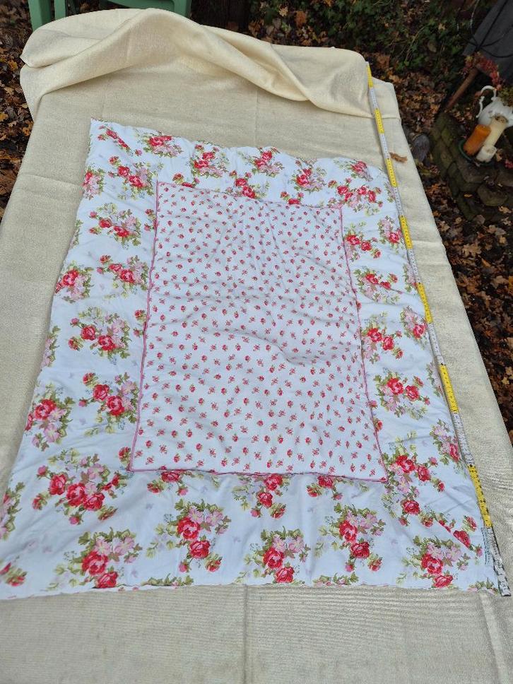 Boxkleed Little Dutch Quilt stijl wit met roze bloemen, Kinderen en Baby's, Babyparken, Gebruikt, Boxkleed, Ophalen of Verzenden