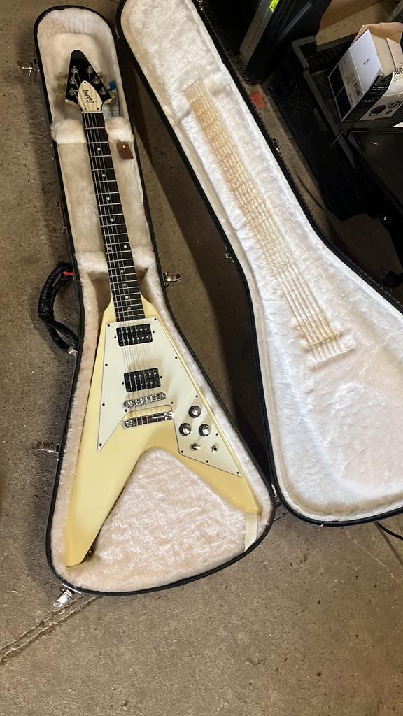 Gibson Flying V, Muziek en Instrumenten, Snaarinstrumenten | Gitaren | Elektrisch, Gebruikt, Solid body, Gibson, Ophalen