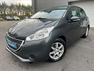 Peugeot 208 1.2i Benzine 2013 Gekeurd 96.000KM LEZ OKÉ beschikbaar voor biedingen