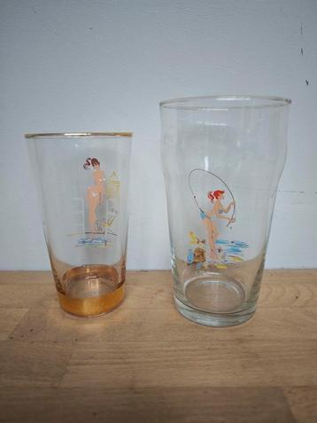 Pin-up glazen 1960 vintage  beschikbaar voor biedingen