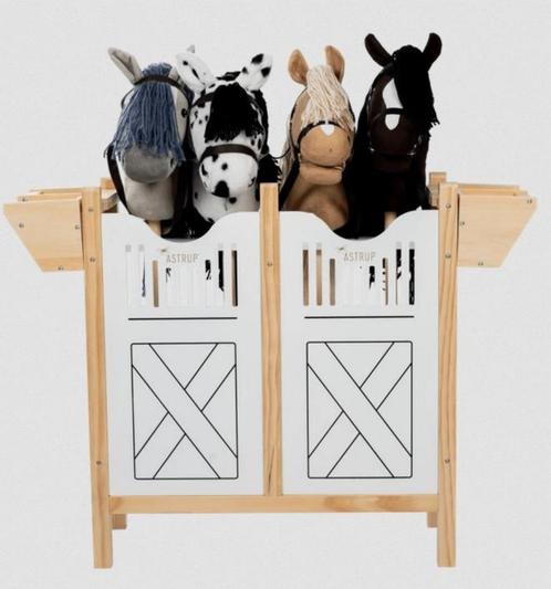 Stal voor 4 Hobby Horses - Veilig & Stijlvol | byASTRUP, Kinderen en Baby's, Speelgoed | Buiten | Actiespeelgoed, Nieuw, Ophalen of Verzenden