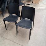 Zwarte kunstof stoelen, Enlèvement, Utilisé