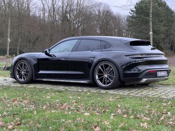 Originele Porsche 911 / Taycan / Macan 20/21” wielset beschikbaar voor biedingen