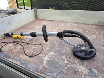 SCHUURMACHINE GYPROC beschikbaar voor biedingen