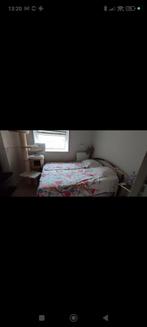 Bedframe 1.60m met 2 ELEKTRISCHE LATTENBODEMS, Huis en Inrichting, Ophalen, Gebruikt, 80 cm