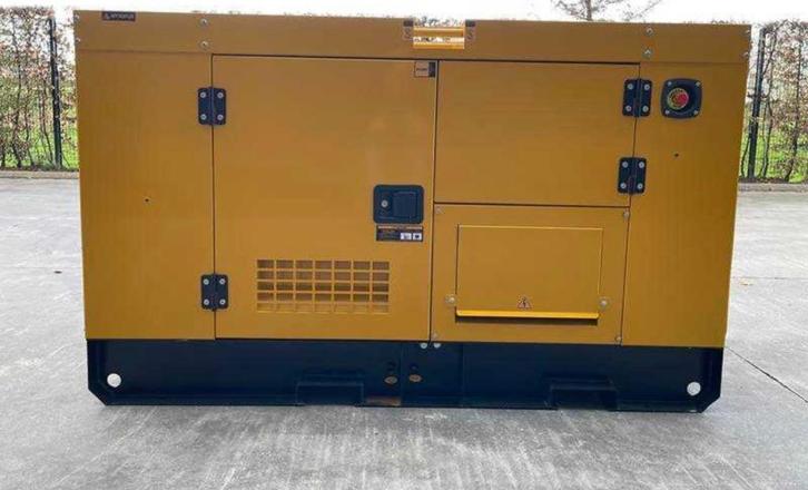 Groupe électrogène 30 KVA DIESEL, Doe-het-zelf en Bouw, Aggregaten, Nieuw, Dieselolie, 10 tot 30 kVA, Elektrisch startend, Geluidgedempt
