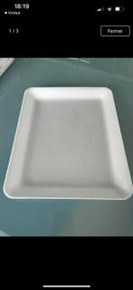 94 plateaux en polystyrène alimentaire buffet, Maison & Meubles, Enlèvement, Neuf, Assiettes(s)