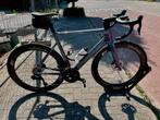 Giant propel advanced 1 2025 maat M/L, Fietsen en Brommers, Ophalen, Zo goed als nieuw, Giant