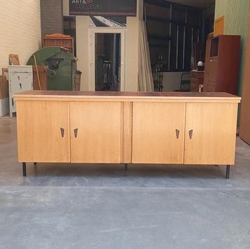 Dressoir Vintage dressoir Buffet dressoir 1960's  beschikbaar voor biedingen