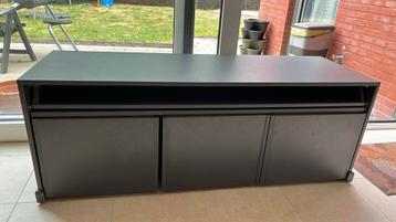 Speelbureau LEGOtafel ect  handgemaakt robuust beschikbaar voor biedingen